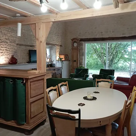 La Grange D'isabelle * Rouillac (Charente)