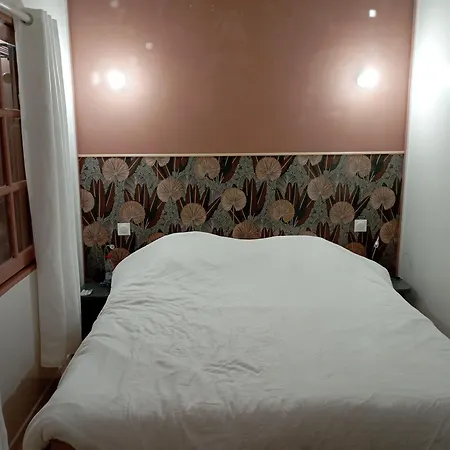 بيت للعطل La Grange D'isabelle Rouillac (Charente)